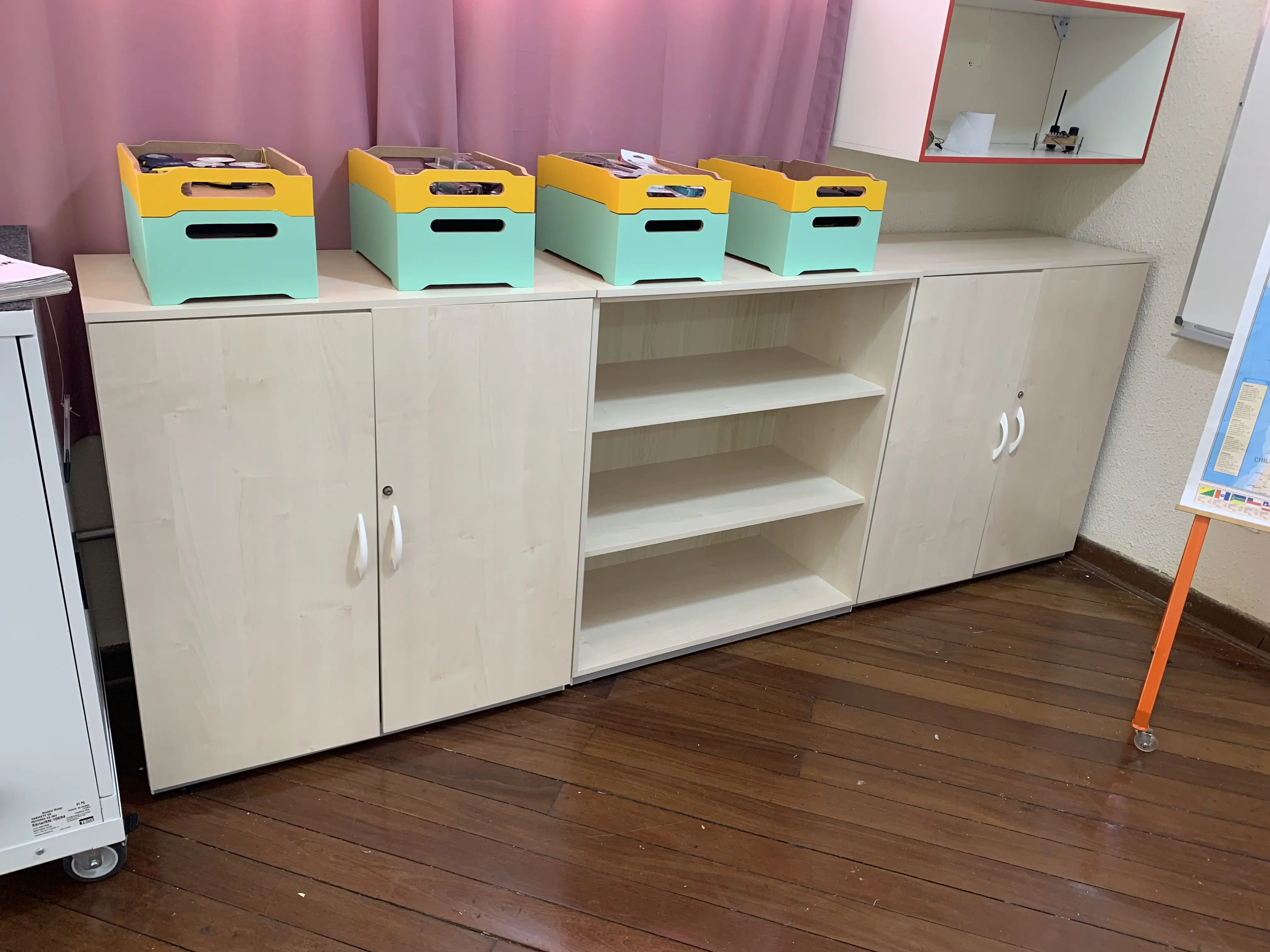 Armario Infantil Com Caixas Organizadoras